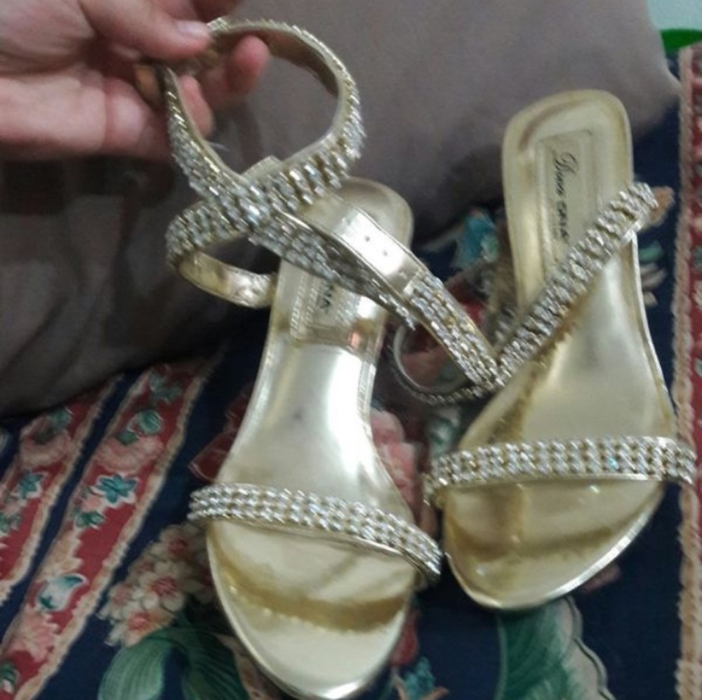 Golden heels